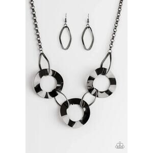 Paparazzi "The Ring Leader" Gunmetal Necklace & Earring Set